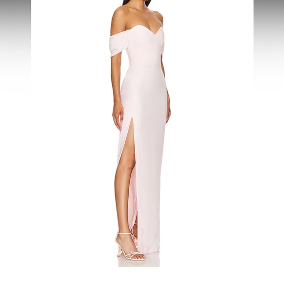 Amanda Uprichard Dresses & Skirts - Amanda Uprichard REVOLVE Falcon Gown in Blush L